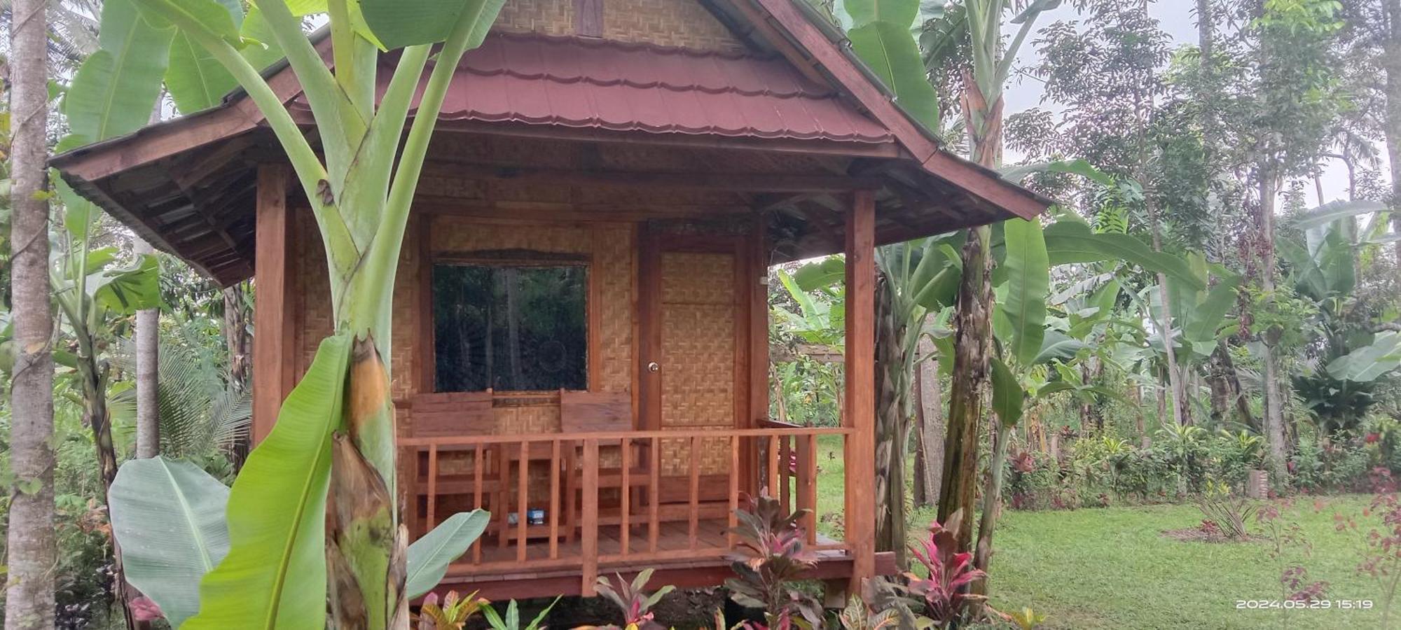 Banana Bungalows Tetebatu Exterior photo